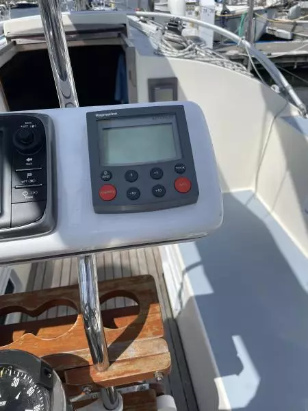 1983 Hinterhoeller Nonsuch 30 Classic