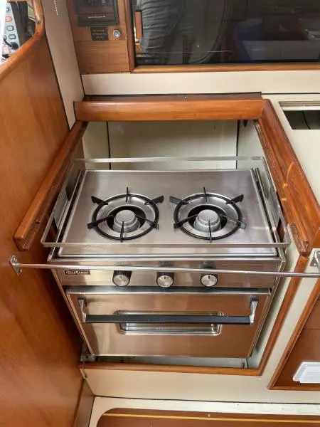 1983 Hinterhoeller Nonsuch 30 Classic