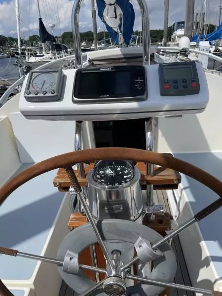 1983 Hinterhoeller Nonsuch 30 Classic