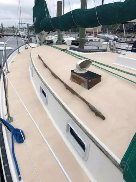 1981 Nonsuch 30