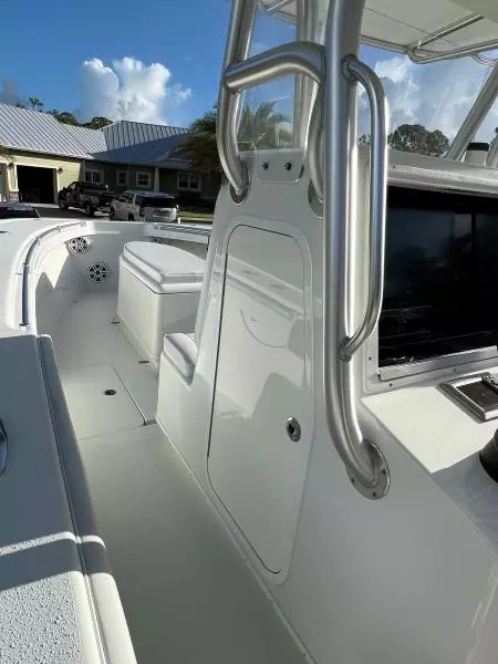 2016 Yellowfin Center Console