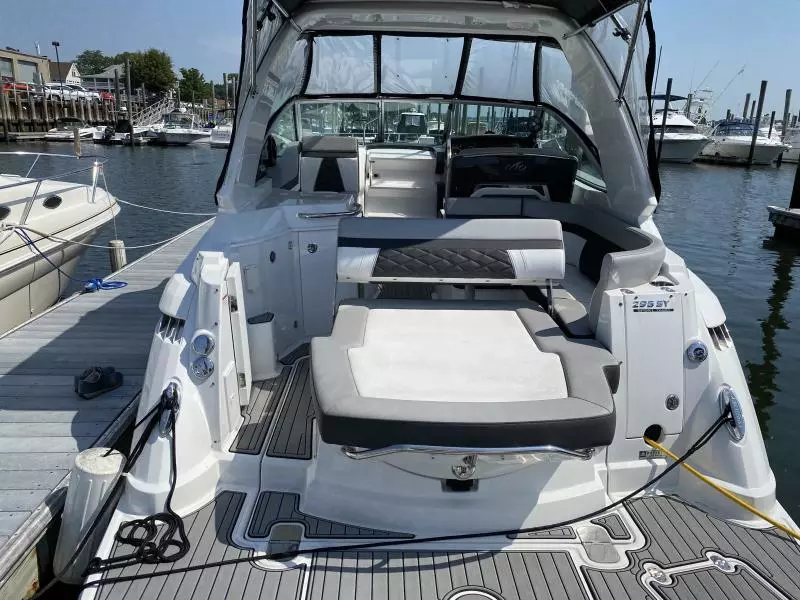 2021 Monterey Sport Yacht