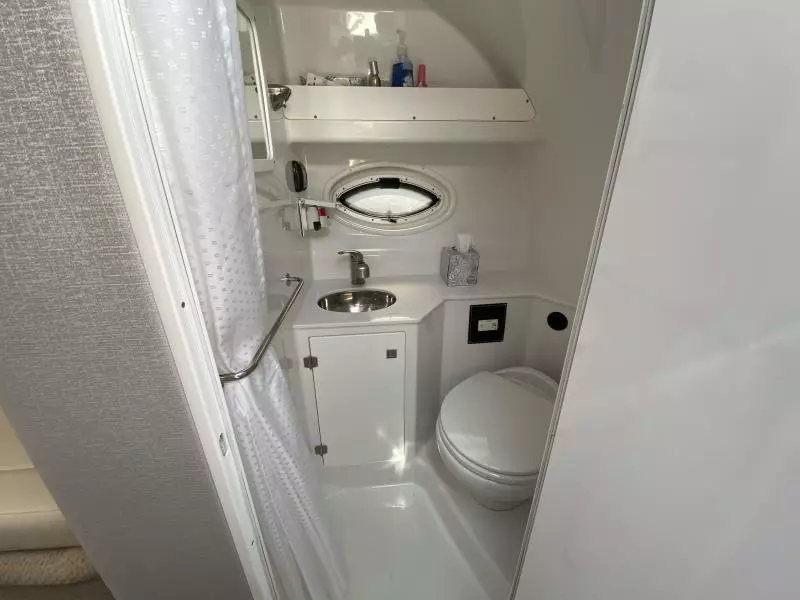 2021 Monterey Sport Yacht