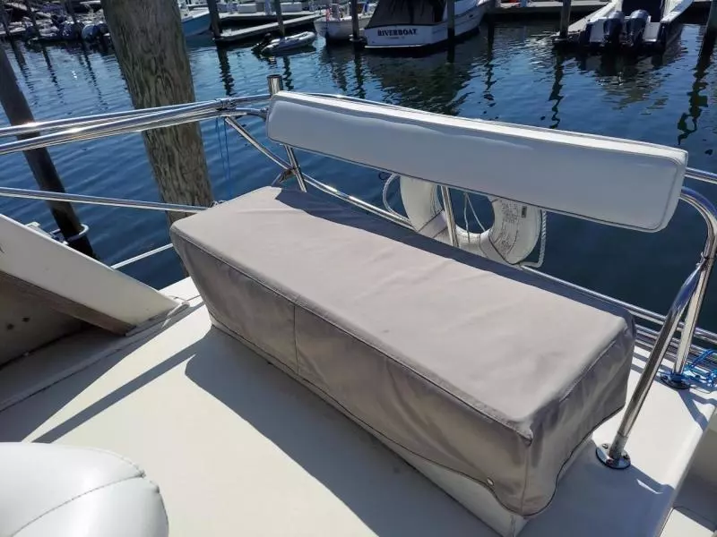 1986 Silverton Flybridge Convertible