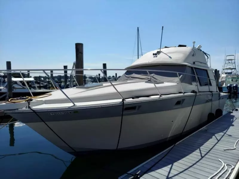 1986 Silverton Flybridge Convertible