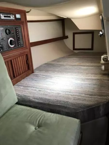 1986 Island Packet 27