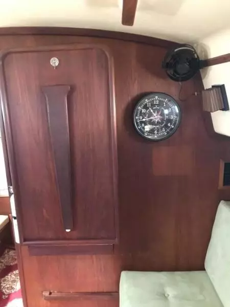 1986 Island Packet 27