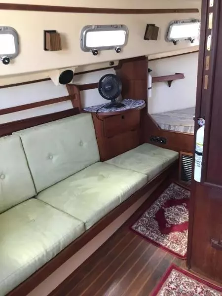 1986 Island Packet 27