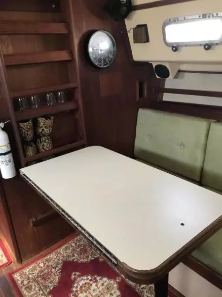 1986 Island Packet 27