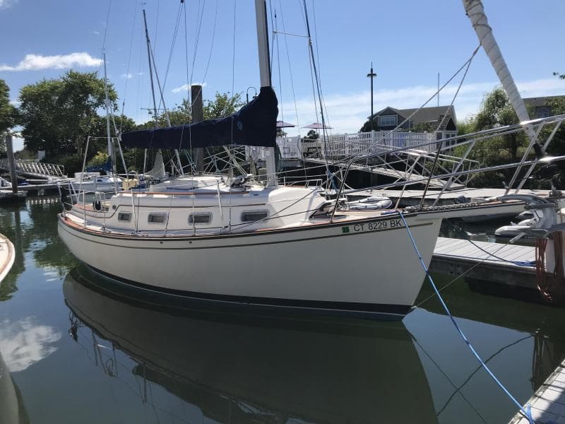 1986 Island Packet 27