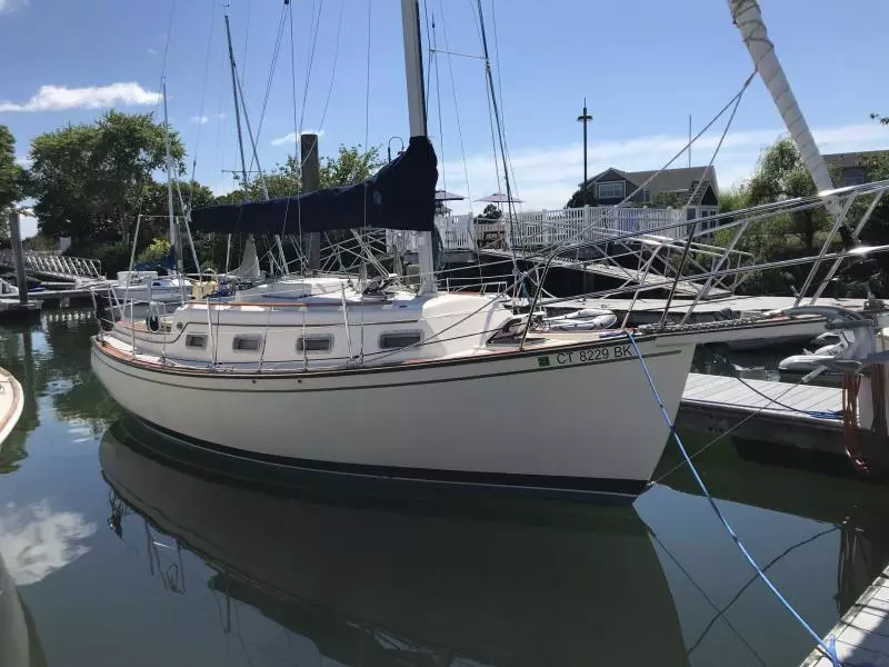 1986 Island Packet 27