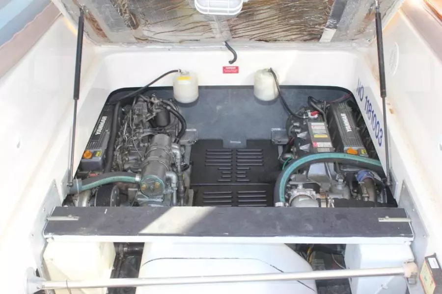 2006 Mainship 34 Pilot Sedan Rum Runner