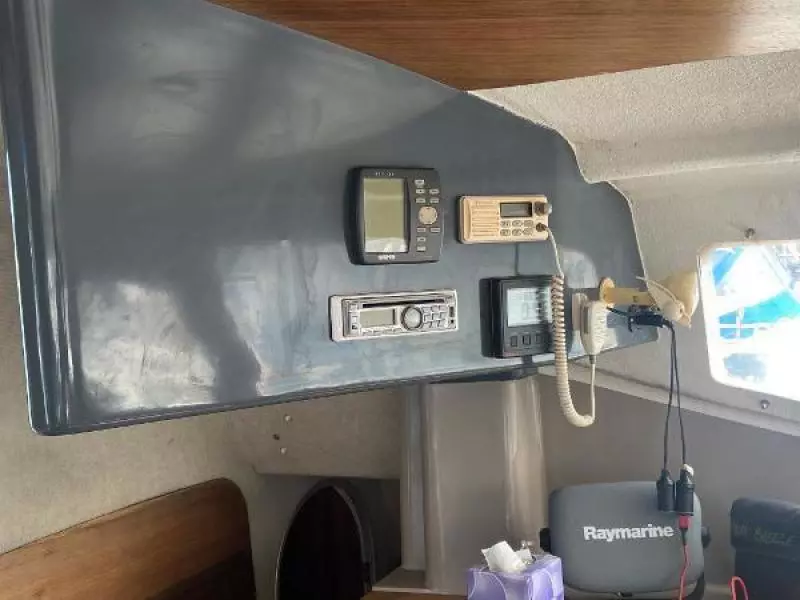 1995 Fountaine Pajot Athena 38