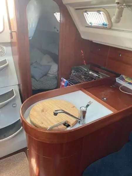 1994 Beneteau Oceanis 300