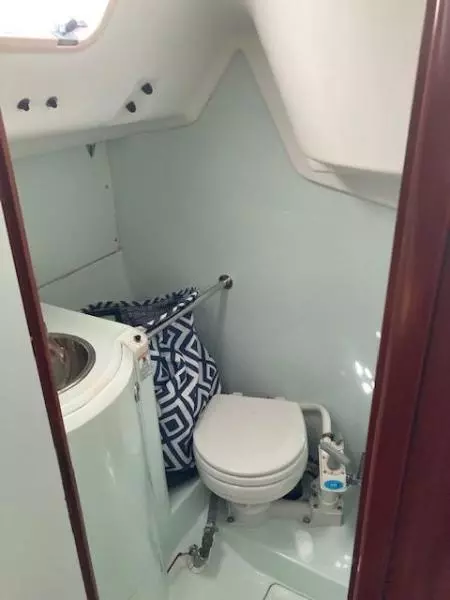 1994 Beneteau Oceanis 300