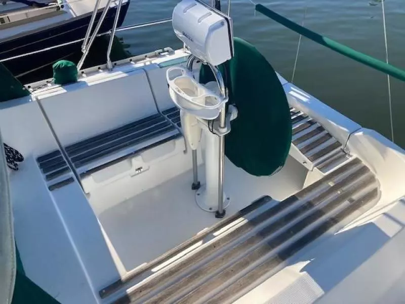 1994 Beneteau Oceanis 300