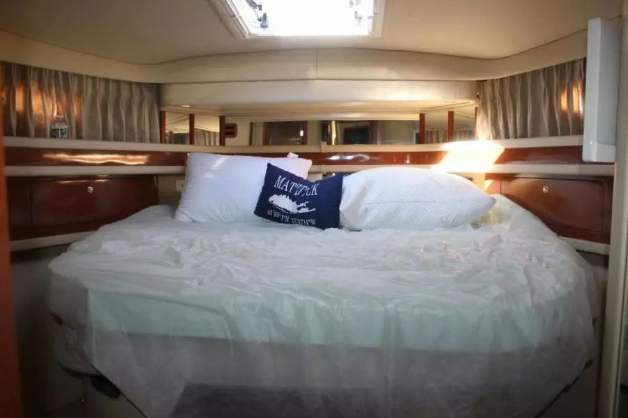 2002 Sea Ray 450 Express Bridge