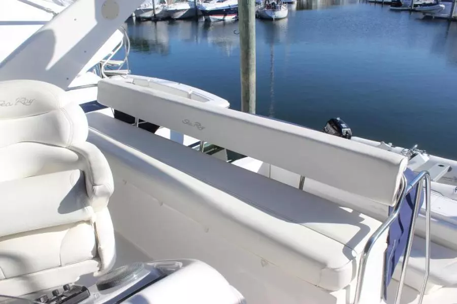 2002 Sea Ray 450 Express Bridge