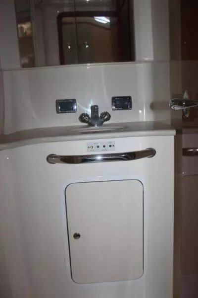 2002 Sea Ray 450 Express Bridge