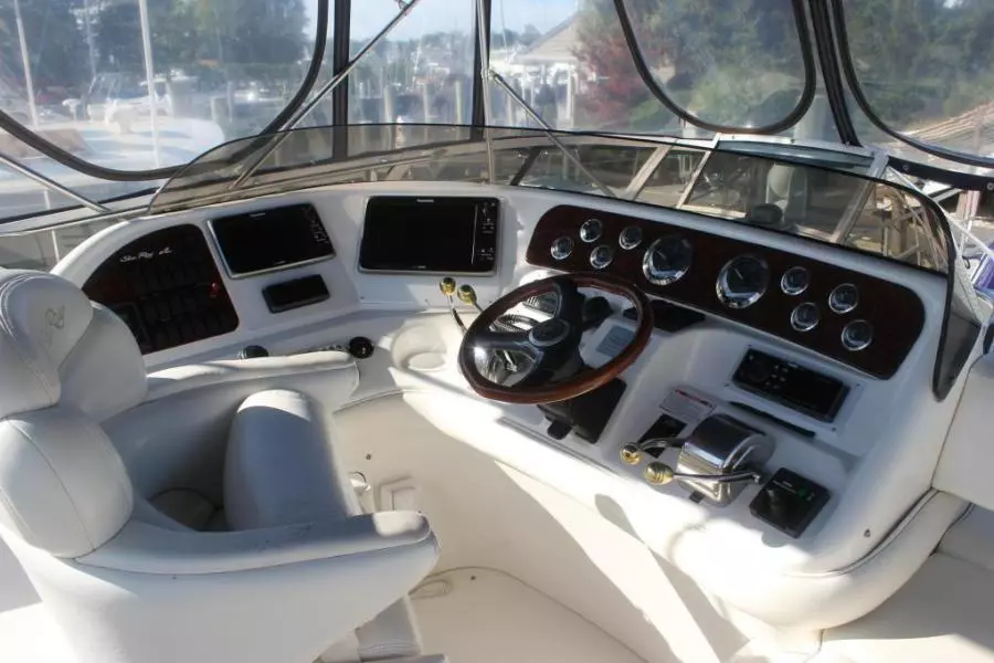 2002 Sea Ray 450 Express Bridge