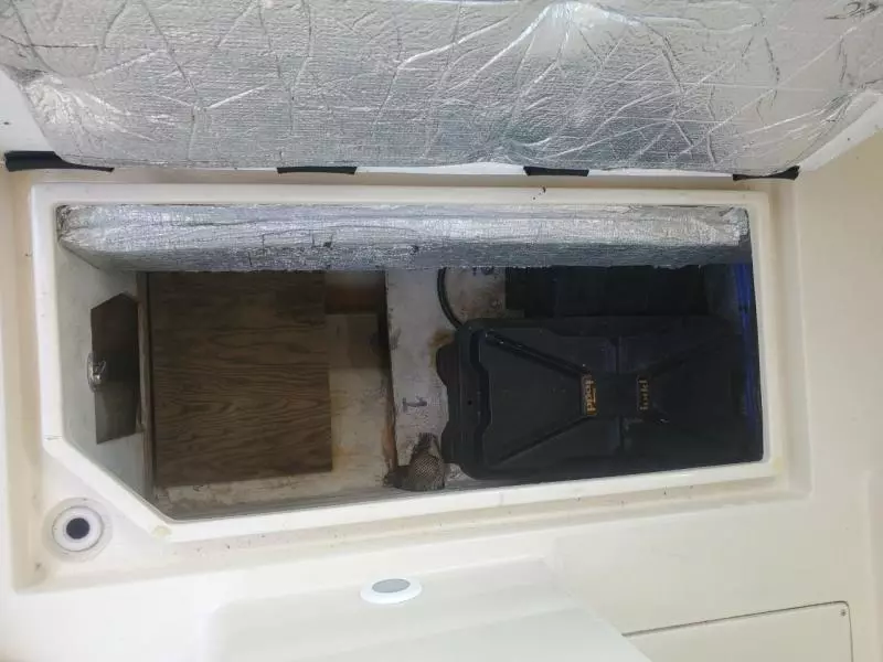 2003 Albin Tournament Express 28