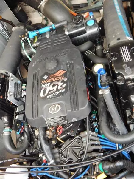 2006 Sea Ray 320 Sundancer