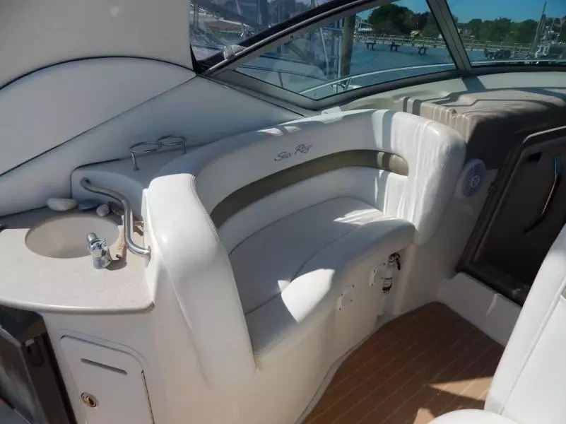 2006 Sea Ray 320 Sundancer
