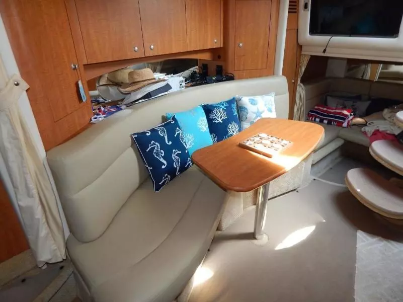2006 Sea Ray 320 Sundancer