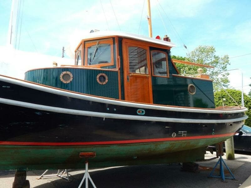 1983 Crosby Cruising Tug