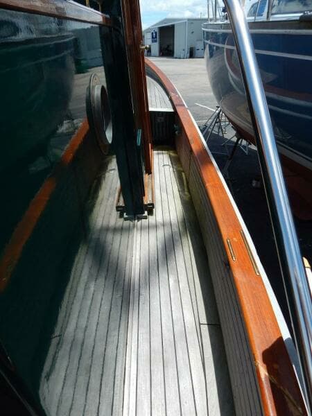 1983 Crosby Cruising Tug