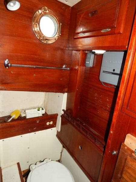 1983 Crosby Cruising Tug