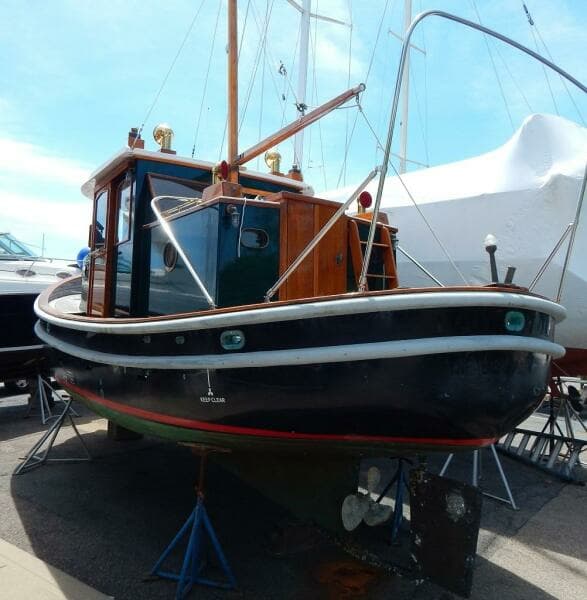 1983 Crosby Cruising Tug