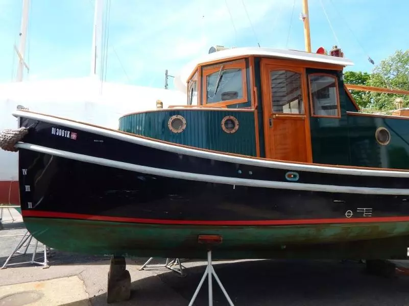 1983 Crosby Cruising Tug