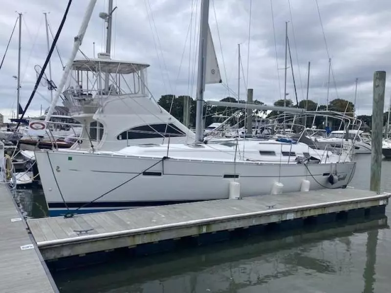 2007 Beneteau 373