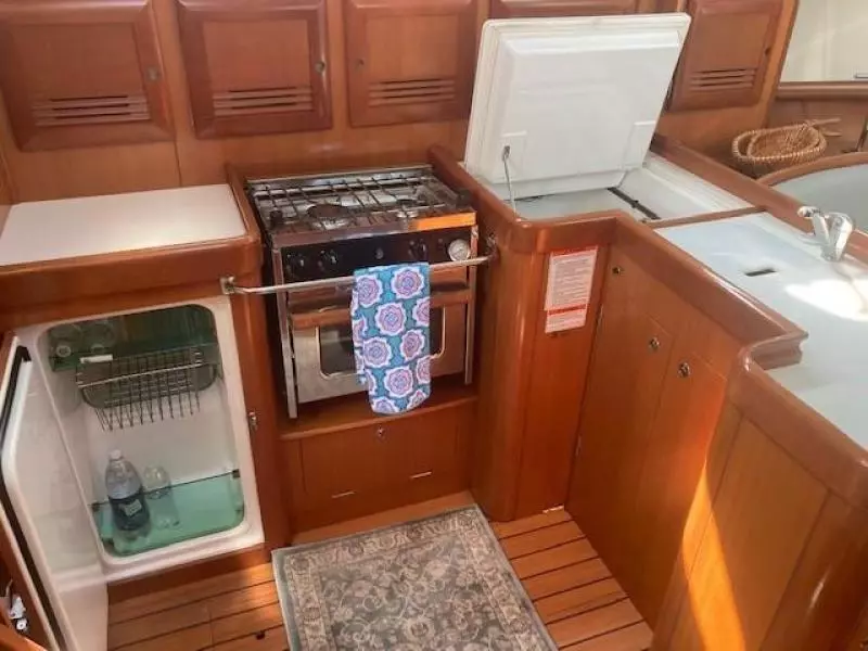 2007 Beneteau 373