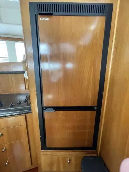 2001 Carver 396 Motor Yacht