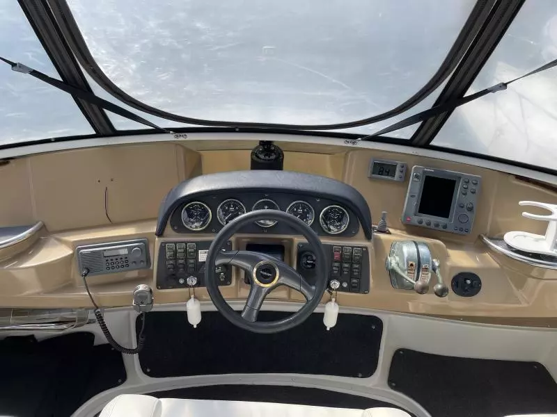 2001 Carver 396 Motor Yacht