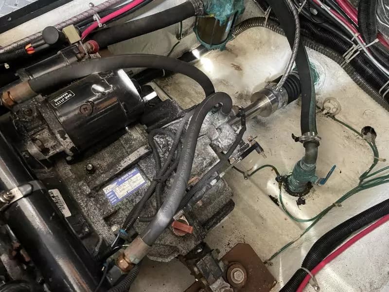 2001 Carver 396 Motor Yacht