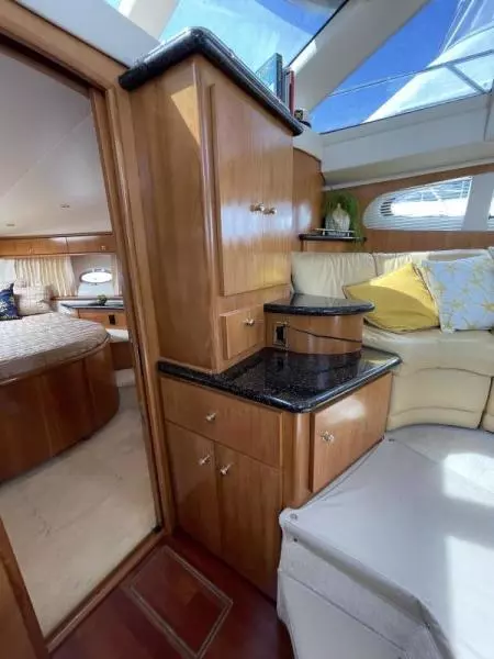 2001 Carver 396 Motor Yacht