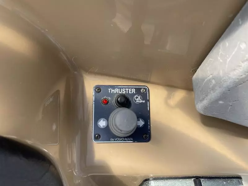 2001 Carver 396 Motor Yacht