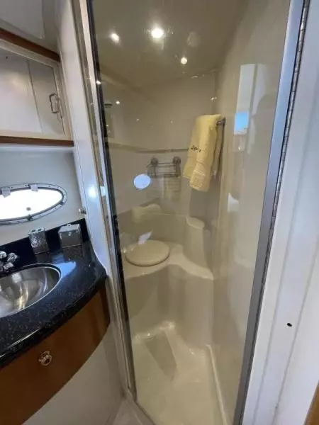 2001 Carver 396 Motor Yacht