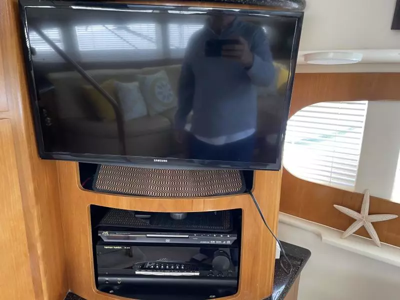 2001 Carver 396 Motor Yacht