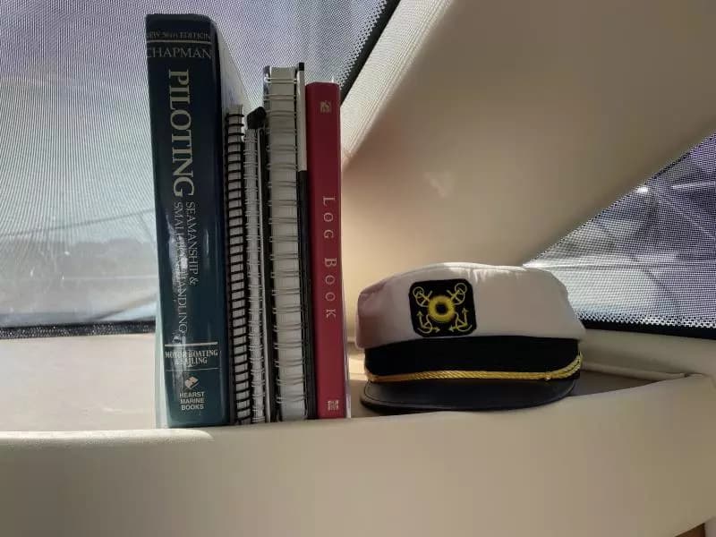 2001 Carver 396 Motor Yacht