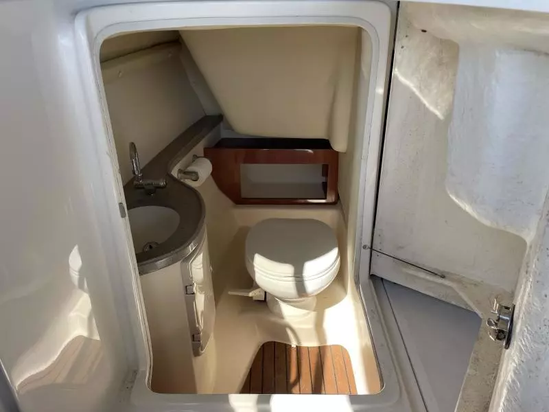 2011 Regal 2700 Bowrider