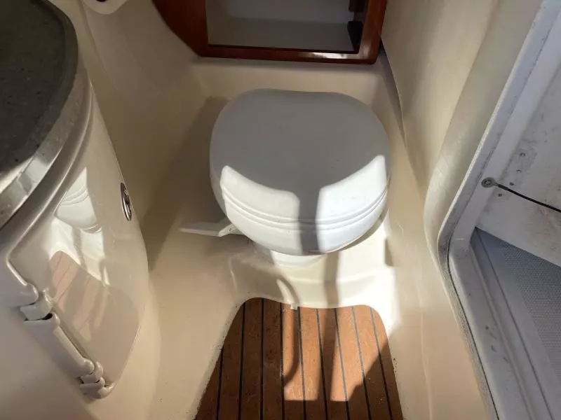 2011 Regal 2700 Bowrider