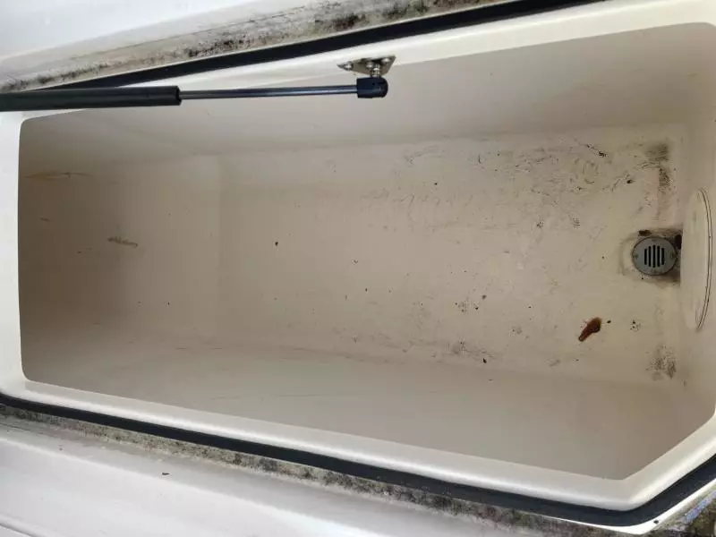 2011 Regal 2700 Bowrider