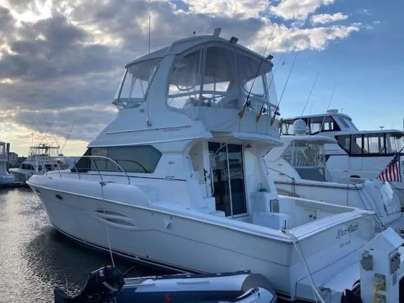 2002 Silverton 42 Convertible