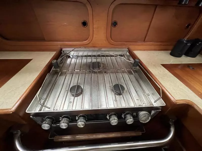 1989 Hans Christian Christian 48