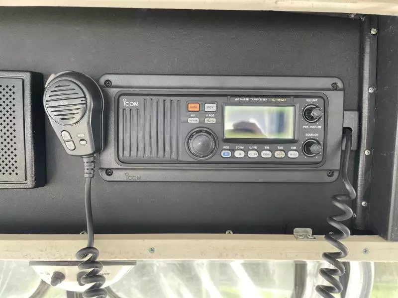 1999 Grady-White 300 Marlin