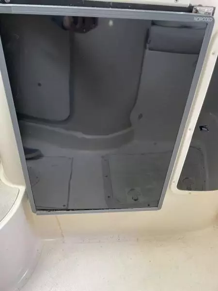 1999 Grady-White 300 Marlin